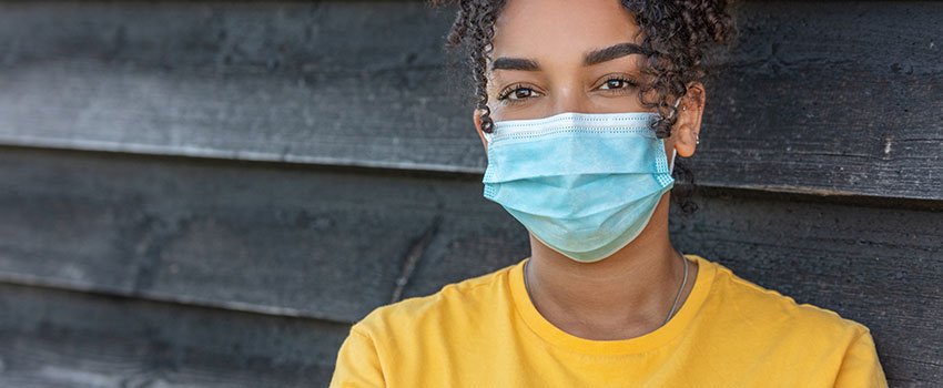 How Do I Deal With Maskne?